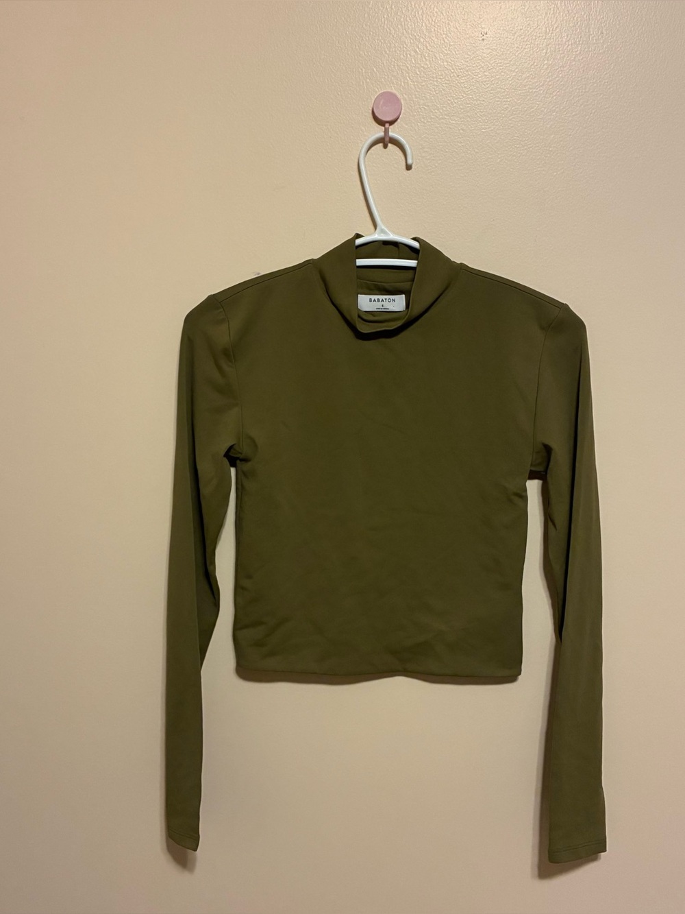 Aritzia Babaton Contour Mock Neck Long Sleeve in Fen Green Size Small - Picture 2 of 5